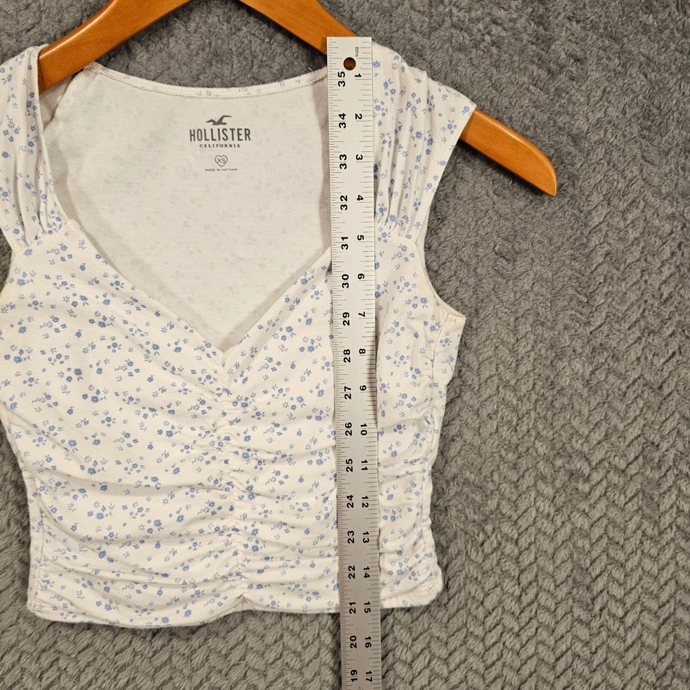 Hollister Womens Blue Floral Ditsy Ruched Cinched Front Crop Tank Top XS White - Picture 4 of 8